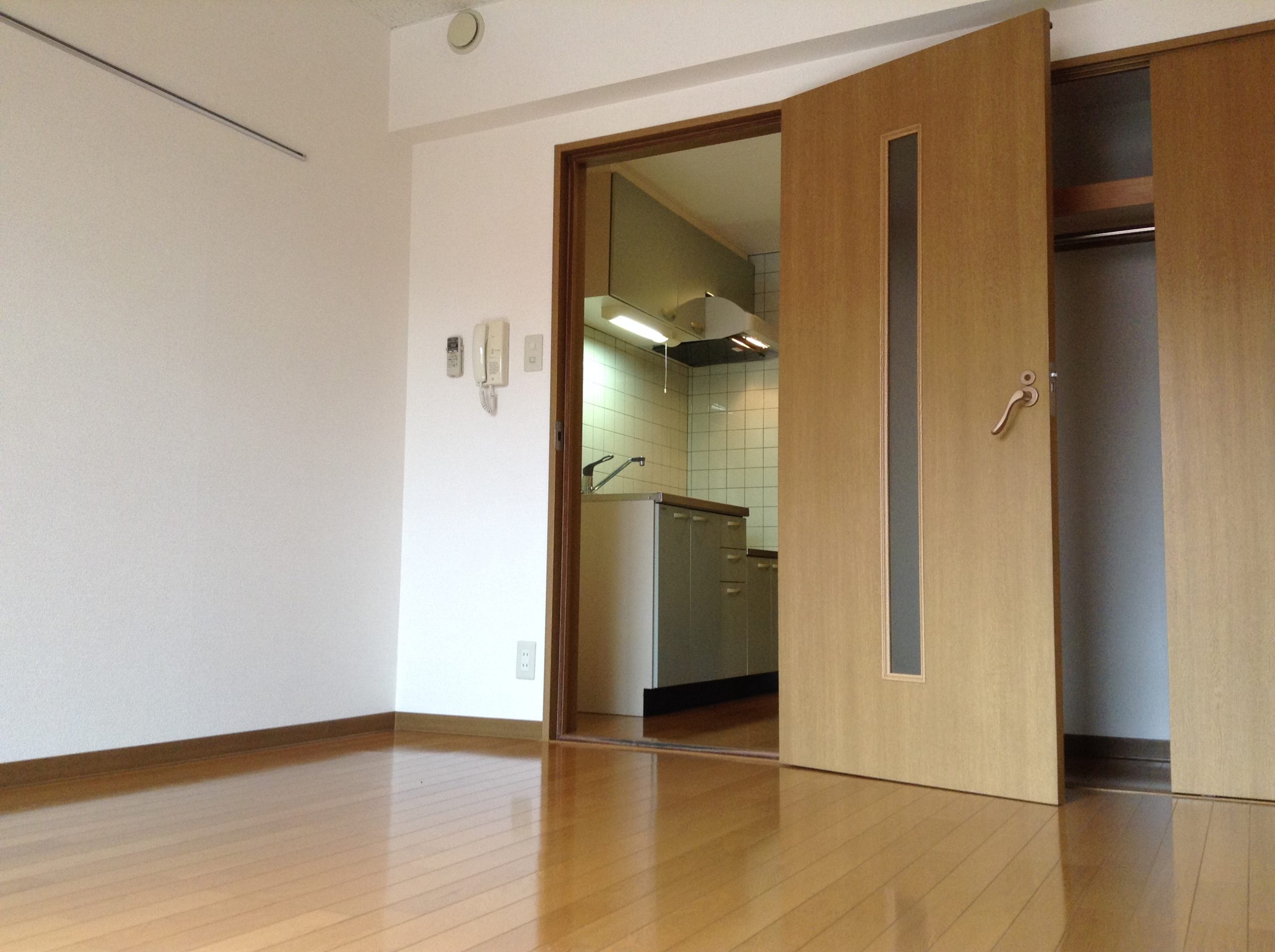居室（同タイプ参考写真　左右反転タイプ有り）