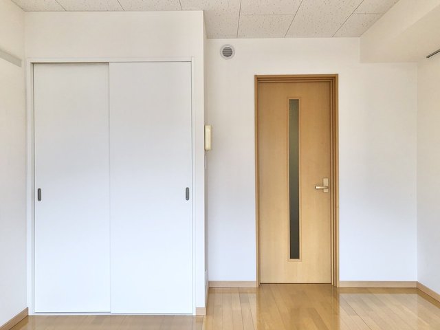 居室Bタイプ（同タイプ参考写真　左右反転タイプ有り）