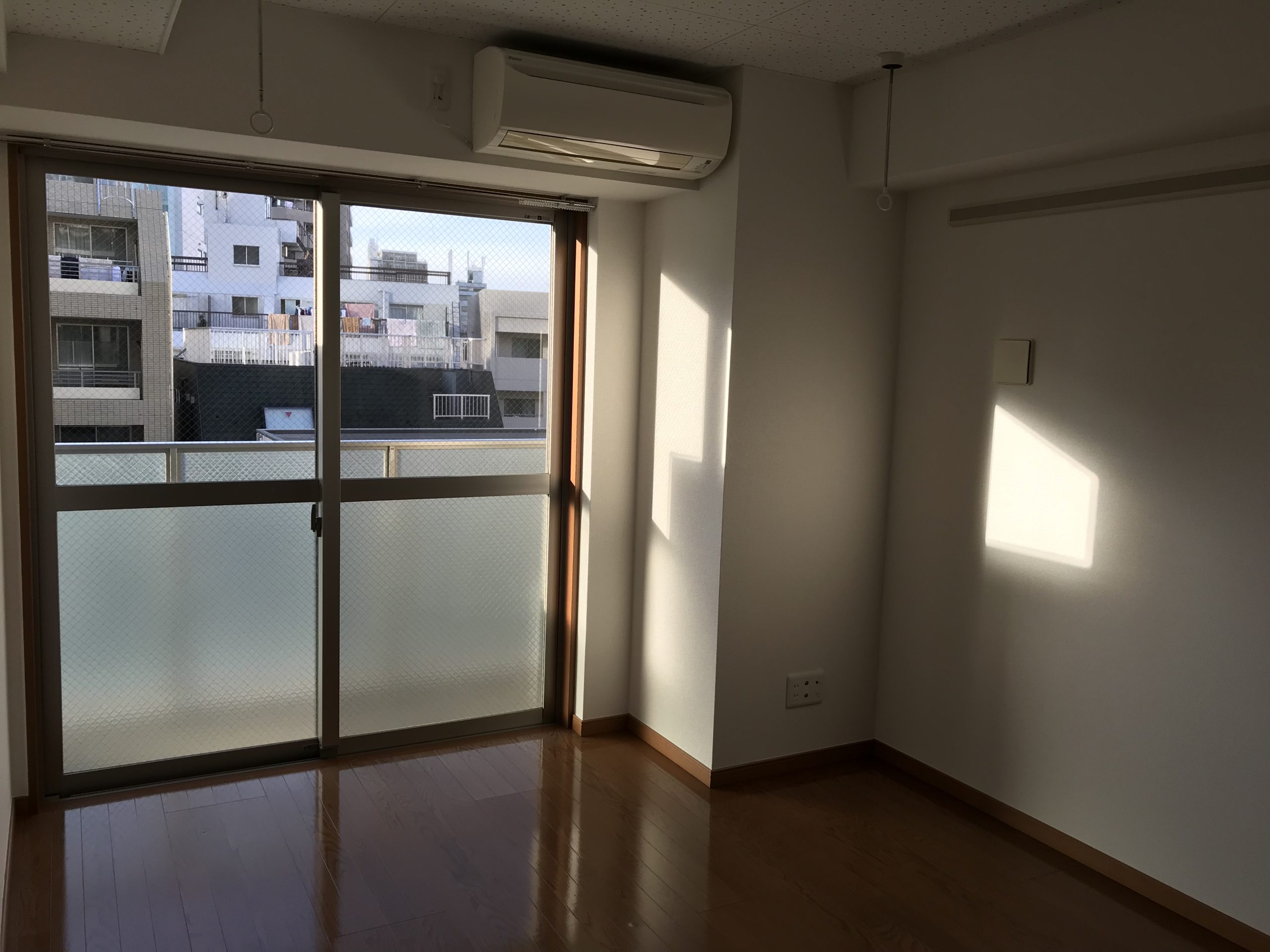 居室Aタイプ（同タイプ参考写真　左右反転タイプ有り）