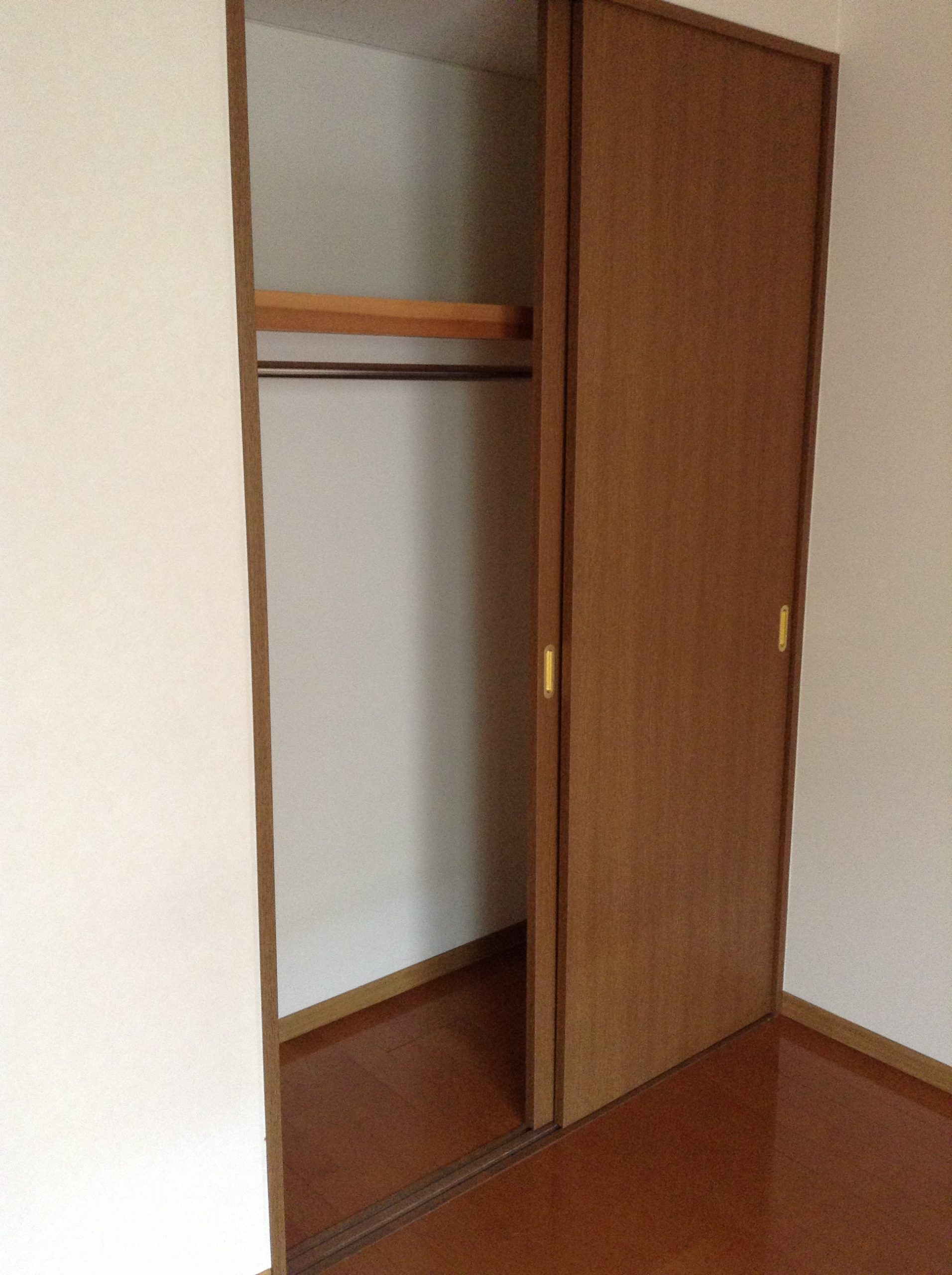 オンフルール・パレス（Cタイプ） クローゼット　同タイプ参考写真