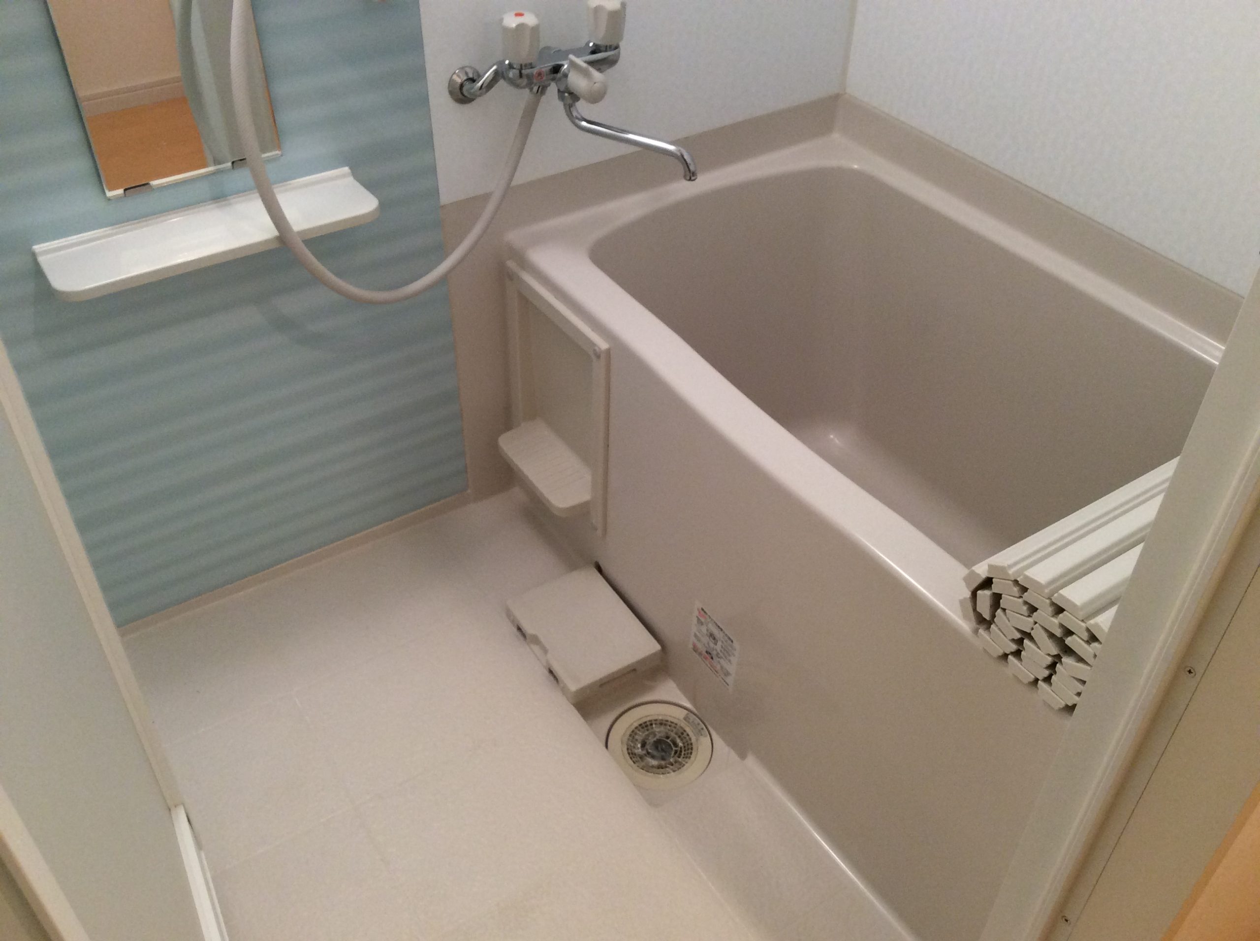 ユニットバスCタイプ（同タイプ参考写真　左右反転タイプ有り）
