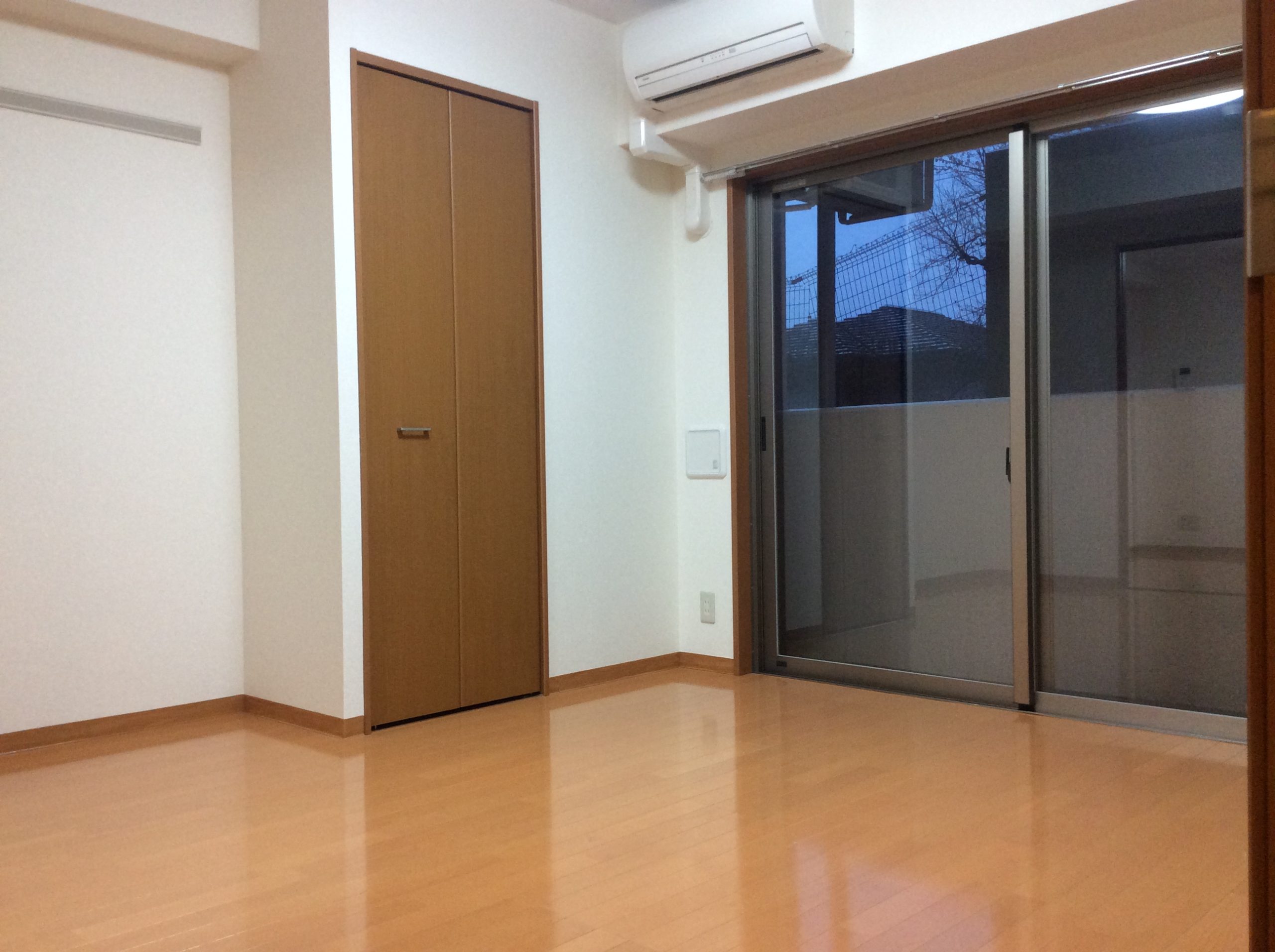 居室Eタイプ（同タイプ参考写真　左右反転タイプ有り）
