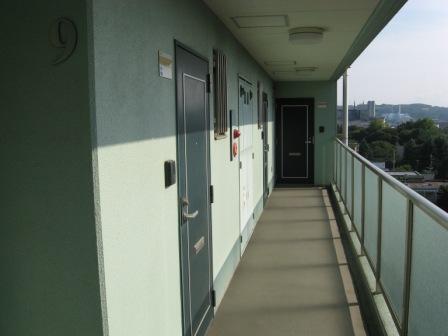 ダイロクキャッスル喜多（Bタイプ） 共用廊下