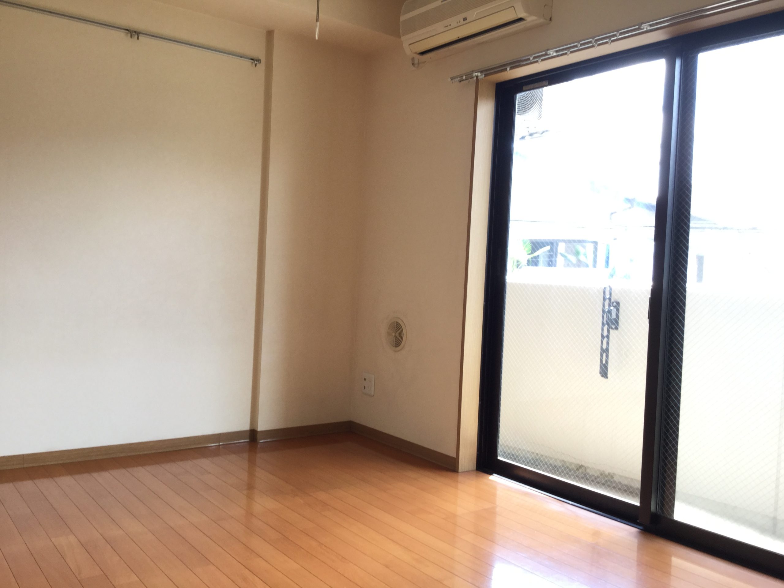 居室Aタイプ（同タイプ参考写真　左右反転タイプ有り）