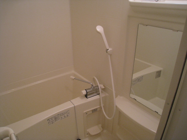 ユニットバスAタイプ（同タイプ参考写真　左右反転タイプ有り）