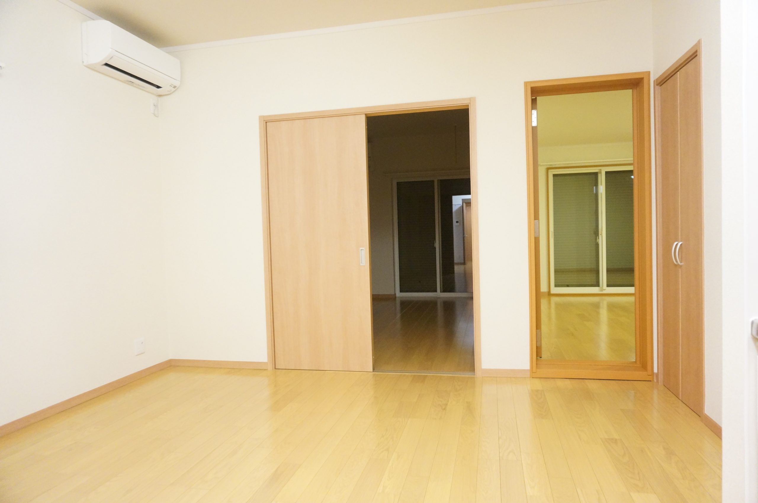 居室103号室（同タイプ参考写真）