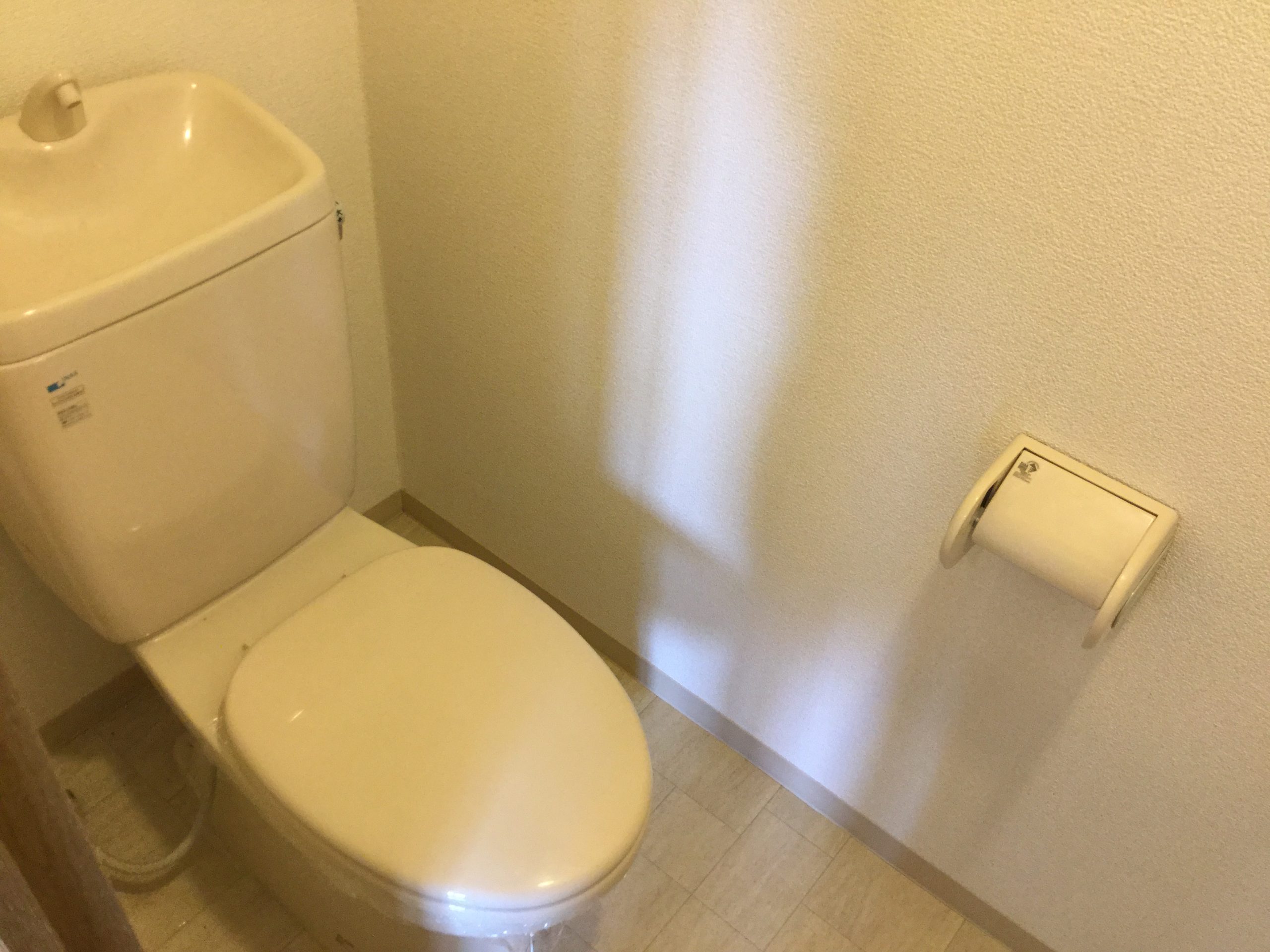 アリア本郷　Dタイプ トイレ