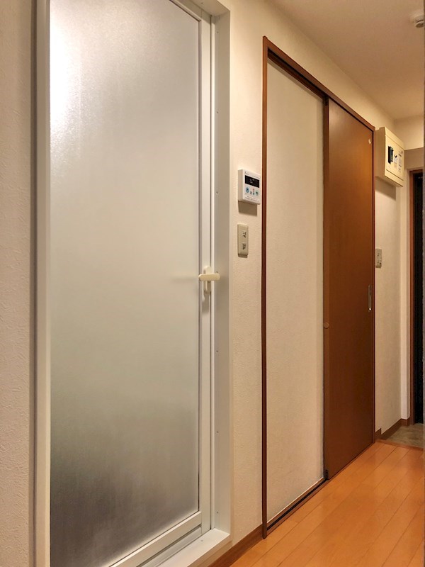 [Sonare]アルペジオ生田Ｂタイプ サニタリールーム同タイプ別部屋参考写真、左右反転あり