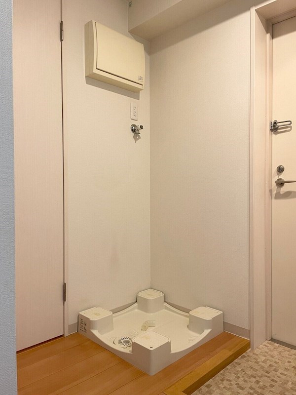 [Sonare]コンセール大塚台 Bタイプ 洗濯機置場同タイプ別部屋参考写真、左右反転あり